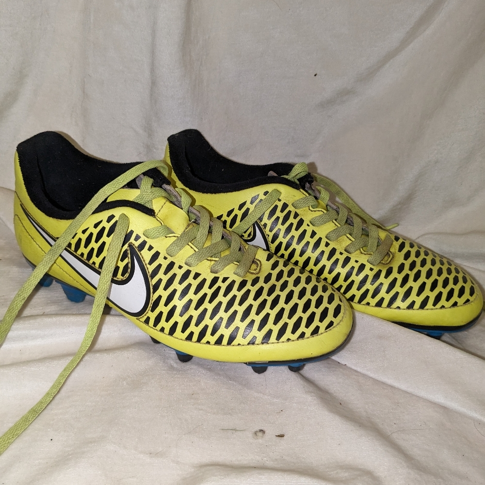 Boys Soccer Cleats